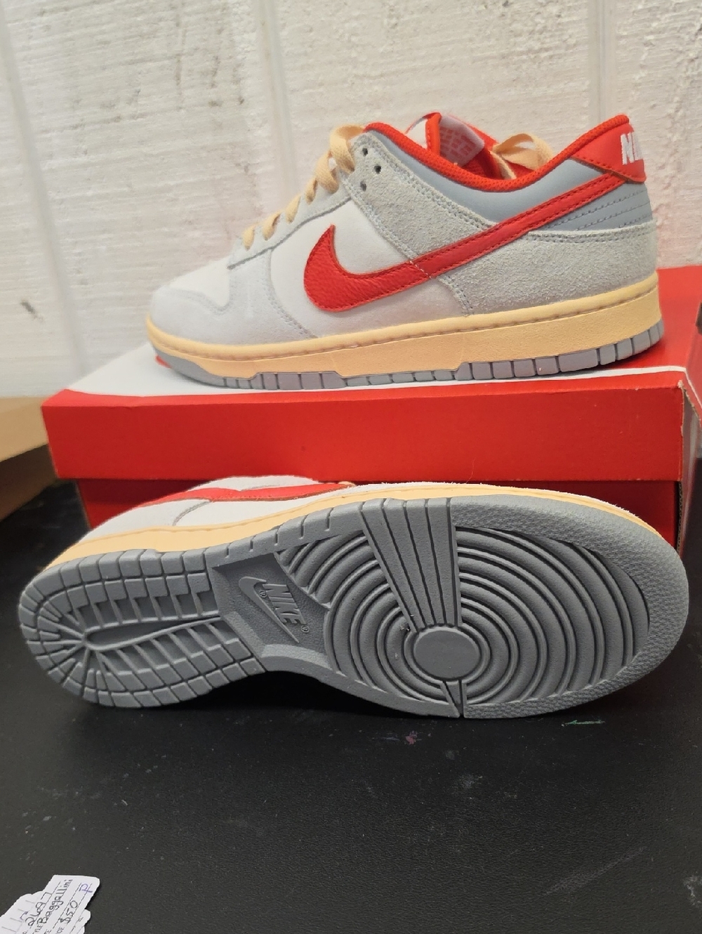 Nike Low Top Sneakers in Light Gray, Red & Cream